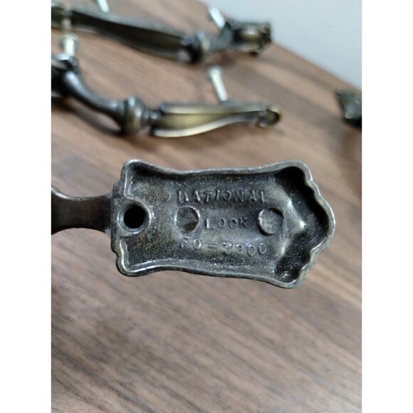 5 National Lock Thumb Handle Brass Handles Door Pulls Vintage Hardware - Picture 5 of 5